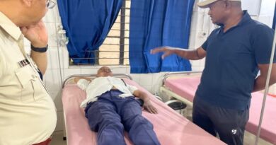 होम गार्ड बहाली में चक्कर खा कर गिरा ट्रैफिक पुलिस जवान,तुरन्त अस्पताल ले जाने से स्थिति सामान्य हुई