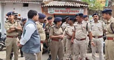 हजारीबाग:रामनवमी पर्व को लेकर डीजीपी ने शहर में खुद सड़कों पर उतरकर लिया जायजा