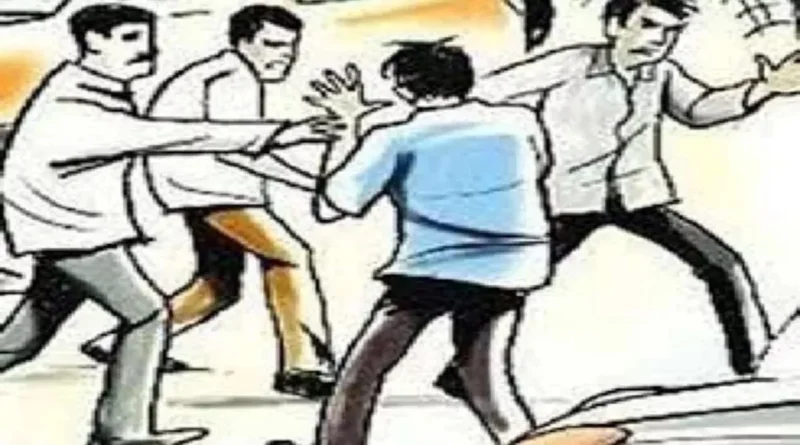 EMI वसूली के लिए गए फाइनेंस कर्मी पर जानलेवा हमला, 5 आरोपियों ने घेरकर पीटा,प्राथमिकी दर्ज… EMI वसूली के लिए गए फाइनेंस कर्मी पर जानलेवा हमला, 5 आरोपियों ने घेरकर पीटा,प्राथमिकी दर्ज…