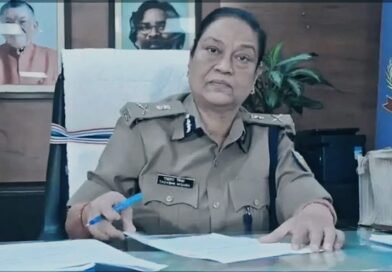 झारखण्ड में ‘डेविल्स ग्रुप’ पर पुलिस का शिकंजा, DGP ने दिए बड़े एक्शन के आदेश झारखण्ड में ‘डेविल्स ग्रुप’ पर पुलिस का शिकंजा, DGP ने दिए बड़े एक्शन के आदेश