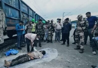 हजारीबाग: कोयला लदी मालगाड़ी के वैगन से बोरे में मिला युवक का शव, हत्या की आशंका पर जांच तेज..