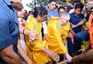 जयघोष के बीच निकली भगवान जगन्नाथ की भव्य रथयात्रा, राज्यपाल-संतोष गंगवार और मुख्यमंत्री हेमंत सोरेन ने खींचा रथ, प्रशासन की कड़ी निगरानी में शांतिपूर्ण रहा आयोजन