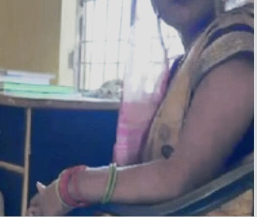 रिश्तों की मर्यादा तार-तार: दोपहर के सन्नाटे में घर में घुसा दामाद, सास का मुंह बांधकर की दरिंदगी की कोशिश; अब पुलिस खंगाल रही है पारिवारिक कलह का सच… रिश्तों की मर्यादा तार-तार: दोपहर के सन्नाटे में घर में घुसा दामाद, सास का मुंह बांधकर की दरिंदगी की कोशिश; अब पुलिस खंगाल रही है पारिवारिक कलह का सच…
