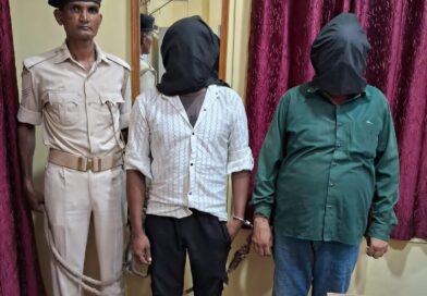 राँची:दिनदहाड़े युवक पर पेट्रोल छिड़ककर जिंदा जलाने की कोशिश करने वाला दो आरोपी पुलिस के हत्थे चढ़ा.. राँची:दिनदहाड़े युवक पर पेट्रोल छिड़ककर जिंदा जलाने की कोशिश करने वाला दो आरोपी पुलिस के हत्थे चढ़ा..