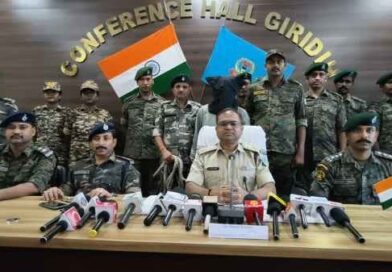 गिरिडीह में 25 लाख का इनामी खूंखार नक्सली अजय महतो गिरफ्तार, 240 से अधिक मामलों का आरोपी; नक्सल नेटवर्क को बड़ा झटका गिरिडीह में 25 लाख का इनामी खूंखार नक्सली अजय महतो गिरफ्तार, 240 से अधिक मामलों का आरोपी; नक्सल नेटवर्क को बड़ा झटका