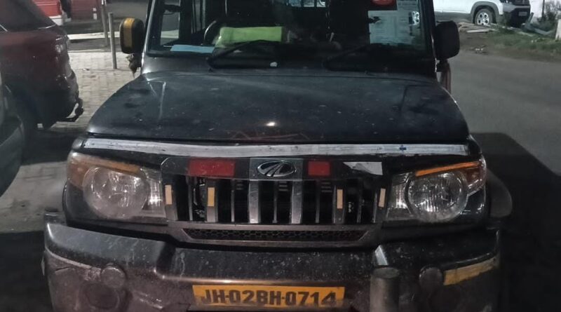 राँची से दिनदहाड़े अपहरण, रामगढ़ के कुजू में पुलिस की घेराबंदी से युवक सकुशल मुक्त; पांच आरोपी दबोचा गया.. राँची से दिनदहाड़े अपहरण, रामगढ़ के कुजू में पुलिस की घेराबंदी से युवक सकुशल मुक्त; पांच आरोपी दबोचा गया..