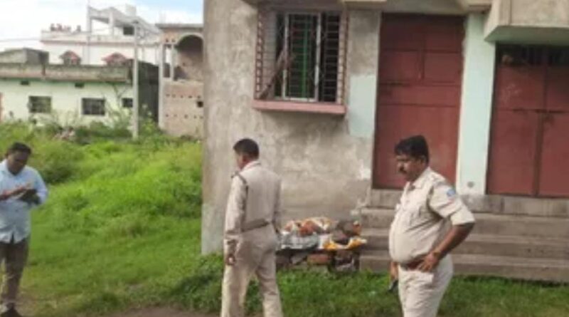 दुर्गापुर में NIA की बड़ी कार्रवाई, अंतरराष्ट्रीय मानव तस्करी मामले में संदिग्ध के घर छापा दुर्गापुर में NIA की बड़ी कार्रवाई, अंतरराष्ट्रीय मानव तस्करी मामले में संदिग्ध के घर छापा