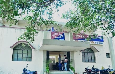 मदरसा हुसैनिया के 7वीं के दो छात्र लापता: 27 जुलाई को डोरंडा से कडरू की ओर निकले थे, तीन दिन बाद भी सुराग नहीं; अरगोड़ा थाने में केस दर्ज मदरसा हुसैनिया के 7वीं के दो छात्र लापता: 27 जुलाई को डोरंडा से कडरू की ओर निकले थे, तीन दिन बाद भी सुराग नहीं; अरगोड़ा थाने में केस दर्ज