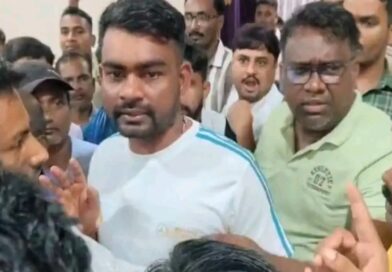 वायरल वीडियो से गरमाया धनबाद का सियासी माहौल, जयराम महतो पर पुलिस अधिकारी से कथित अभद्रता का केस