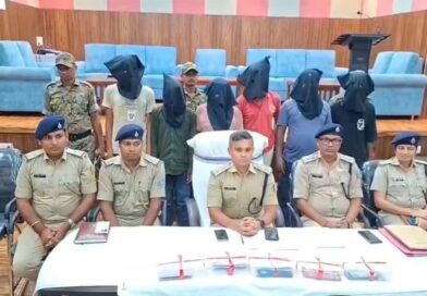 धनबाद:166 सिम जारी, 57 निकले साइबर ठगी से जुड़े,खुला करोड़ों के फ्रॉड का नेटवर्क धनबाद:166 सिम जारी, 57 निकले साइबर ठगी से जुड़े,खुला करोड़ों के फ्रॉड का नेटवर्क