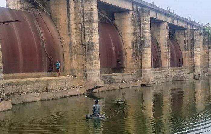पलामू: डैम में युवती ने लगाई छलांग, मौत; जीजा के साथ घूमने गई थी…जांच में जुटी है पुलिस..