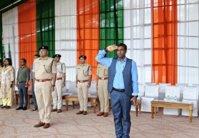 राँची के मोरहाबादी मैदान में स्वतंत्रता दिवस समारोह का फुल ड्रेस रिहर्सल, सुरक्षा व्यवस्था को लेकर प्रशासन अलर्ट राँची के मोरहाबादी मैदान में स्वतंत्रता दिवस समारोह का फुल ड्रेस रिहर्सल, सुरक्षा व्यवस्था को लेकर प्रशासन अलर्ट
