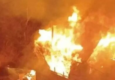 तारापीठ के होटल में तड़के भीषण अग्निकांड: 7 श्रद्धालुओं की झुलसकर मौत, कई गंभीर, मृतकों की संख्या बढ़ने की आशंका तारापीठ के होटल में तड़के भीषण अग्निकांड: 7 श्रद्धालुओं की झुलसकर मौत, कई गंभीर, मृतकों की संख्या बढ़ने की आशंका