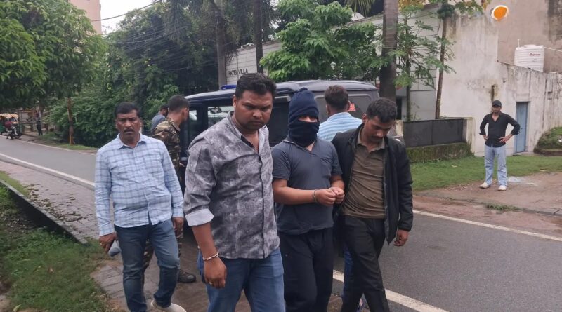 तीर्थयात्री बनकर कर्नाटक पुलिस ने बिछाया जाल, वैशाली से पकड़े गए 93 लाख लूट और हत्याकांड के आरोपी…