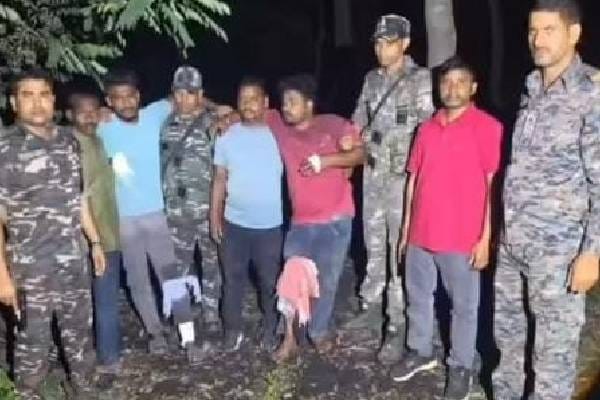 हजारीबाग पुलिस का बड़ा एक्शन: राहुल दुबे गैंग के दो गुर्गों का किया हॉफ एनकाउंटर, तीसरा जंगल में फरार
