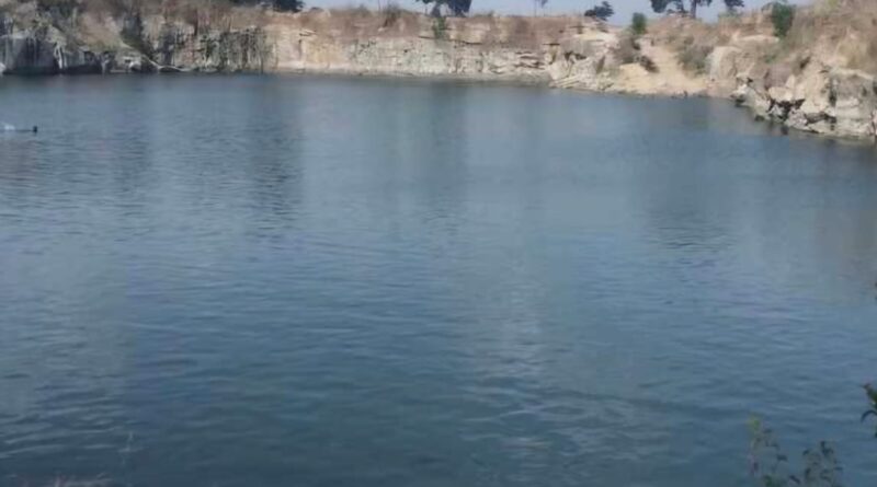 राँची के ब्लू पॉन्ड में युवक के डूबने से मचा हड़कंप, NDRF ने संभाला मोर्चा; सुरक्षा व्यवस्था पर उठे सवाल