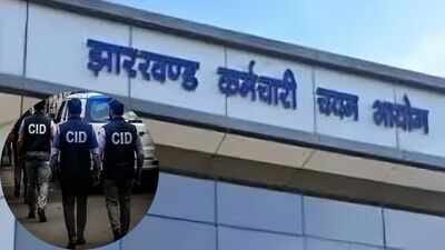 JSSC-CGL पेपर मामला : दिल्ली से गिरफ्तार सोमांश प्रकाश व राहुल कुमार के विरुद्ध मिले पेपर लीक के सबूत, परीक्षा संचालन से जुड़े होने का उठाया फायदा, पेपर लीक कर लाभ लेने का आरोप