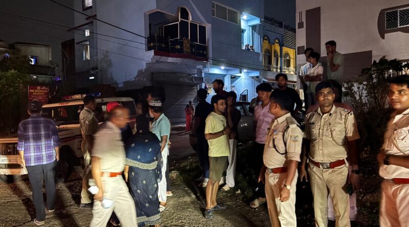 राजधानी राँची में शाम होते ही एक्शन मोड में पुलिस, 50 से ज्यादा ठिकानों पर छापेमारी; 100 से अधिक संदिग्ध पकड़े गए,पूछताछ के बाद छोड़ा..