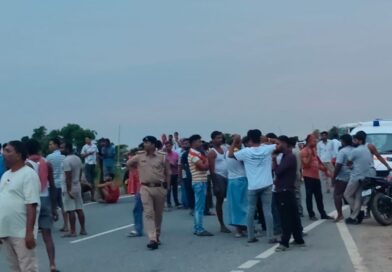 एक साथ चार दोस्तों की मौत से मचा हड़कंप, पार्टी के बाद अचानक बिगड़ी तबीयत…सड़क पर बवाल
