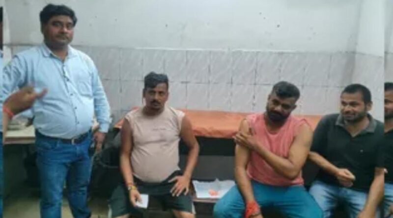धनबाद के मोहलबनी मुक्तिधाम में मुखाग्नि को लेकर खूनी झड़प: 1.5 लाख की मांग पर परिजनों को पीटा, 5 घायल