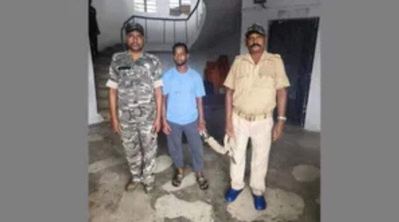बोकारो में 10 साल की मासूम से दरिंदगी: कसमार पुलिस ने आरोपी को गिरफ्तार कर भेजा तेनुघाट जेल