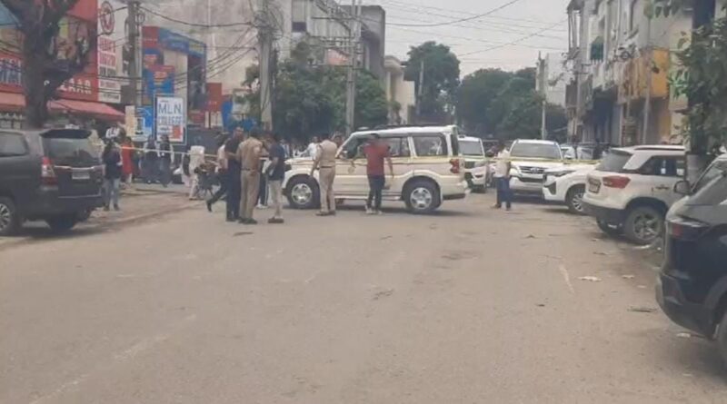 जिम से निकलते ही बरसी गोलियां, 10 से ज्यादा राउंड फायरिंग में ट्रांसपोर्टर की हत्या; पॉश इलाके में हुई हत्या से मचा हड़कंप