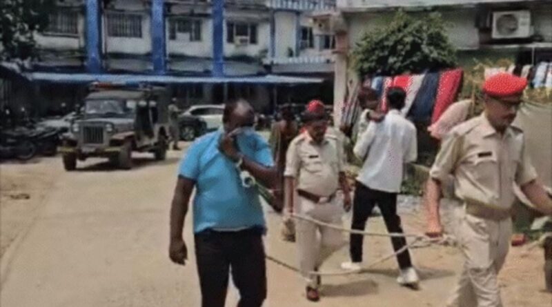 कोडरमा में रिश्तों का कत्ल: बीमारी से उबर रही बेटी से पिता ने की हैवानियत, आरोपी गिरफ्तार