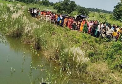 शाम को बेटे को लेकर निकली माँ, सुबह तालाब में मिली दोनों की लाश; पलामू के किन्नी गांव में पसरा मातम
