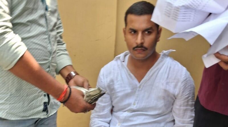 गिरिडीह में ACB का बड़ा एक्शन: 30 हजार की रिश्वत लेते दारोगा रंगेहाथ गिरफ्तार, साइबर थाना में मचा हड़कंप