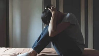 शादी का झांसा देकर युवती से होटल में दुष्कर्म का आरोप, गर्भवती होने पर कराया गर्भपात; चुटिया थाने में एफआईआर दर्ज