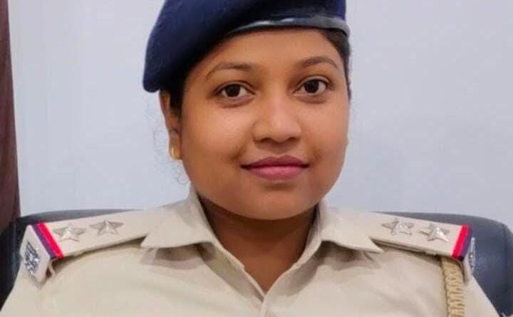 बेटे को जन्म देने के कुछ घंटे बाद महिला दारोगा की मौत, पुलिस महकमे में शोक की लहर