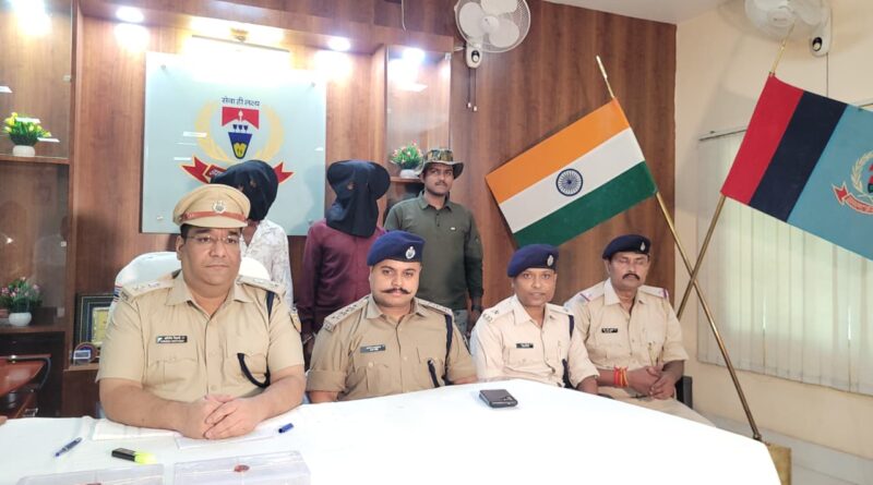 अपहरण कर बिहार में छिपाया था तिलक को, पुलिस ने दबोचे दो आरोपी,बाइक-मोबाइल बरामद