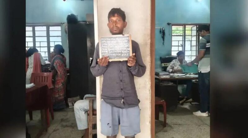 पहले टांगी से वार, फिर जलती चिता में फेंकने का आरोप; दो साल बाद आरोपी गिरफ्तार