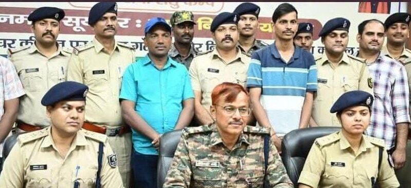 जमुई में नाबालिग से बदसलूकी के वायरल वीडियो पर बड़ा एक्शन, वारदात में 5 धराए, वीडियो वायरल करने वाले भी 3 गिरफ्तार; मुख्य आरोपी का हाफ एनकाउंटर