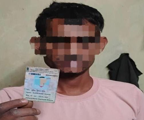 मिलिट्री इंटेलिजेंस की सूचना पर रामगढ़ में संदिग्ध गिरफ्तार, फर्जी वोटर आईडी बरामद; कैंट में मजदूर रह चुका है आरोपी