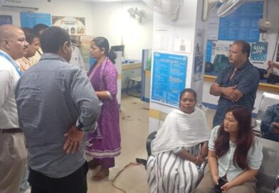जमशेदपुर में दिनदहाड़े करोड़ों की बैंक डकैती से हड़कंप: रेनकोट पहनकर घुसे 6 बदमाश, गार्ड को पीटा, मैनेजर से गन प्वाइंट पर खुलवाया चेस्ट