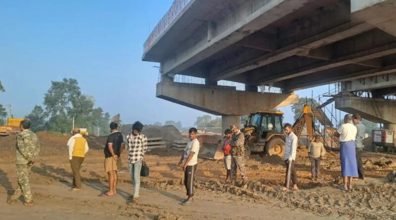 लोहरदगा में फोरलेन निर्माण स्थल पर लेवी के लिए पहुंचे अपराधी, पुलिस को देखते ही बरसाने लगे गोलियां; दोनों ओर से 9 राउंड फायरिंग,जांच में जुटी है पुलिस…