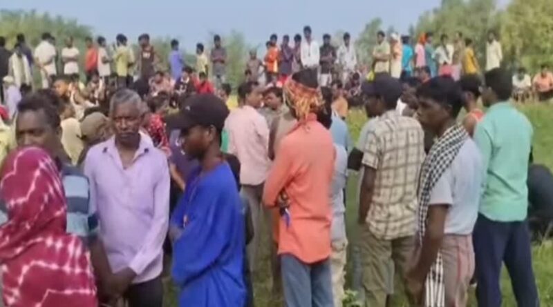 धनबाद में हाथियों का कहर: शिक्षक को झुंड ने कुचला, मौके पर मौत…दो महीने से डेरा, फिर भी नहीं थमा खतरा