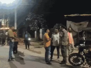 लातेहार में खौफनाक वारदात: बंद होटल से उठी बदबू तो खुला पत्नी की हत्या का राज, आरोपी पति गिरफ्तार