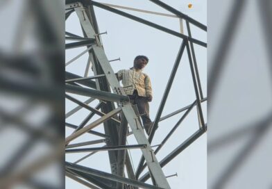 झारखण्ड का ‘वीरू’ और बिहार की ‘बसंती’…प्यार में शादी से इनकार पर 1.32 लाख वोल्ट के टावर पर चढ़ा युवक, 12 घंटे से अधिक समय तक चला हाई-वोल्टेज ड्रामा