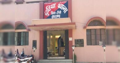 चोरों ने तोड़ा घर का ताला, पुलिस ने तोड़ा उनका ‘प्लान’… फिल्मी अंदाज में चुटिया पुलिस ने दो शातिरों को दबोचा