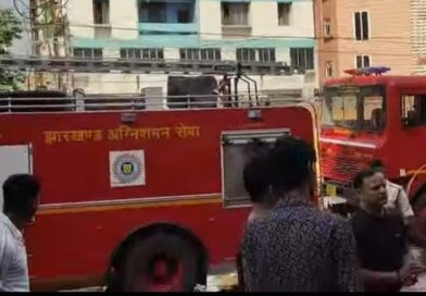 Ranchi:हिनू में HDFC बैंक के ऊपर आग से हड़कंप, सिक्योरिटी ऑफिस में लगी आग…दमकलकर्मियों ने आग बुझाया…