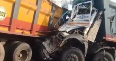 राँची-गुमला NH पर भीषण सड़क हादसा, बालू लदे हाइवा के चालक-खलासी की मौके पर मौत