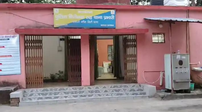 बोकारो की जिला खेल पदाधिकारी पर पति ने लगाया मारपीट का आरोप, दांत काटने से जख्मी होने का दावा; थाने पहुंचा मामला