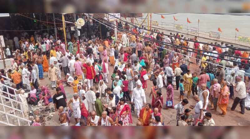 गयाजी में पितृपक्ष पर आस्था का महा-सैलाब…. 51.30 लाख श्रद्धालुओं ने किया पिंडदान, टूटे पिछले सारे रिकॉर्ड
