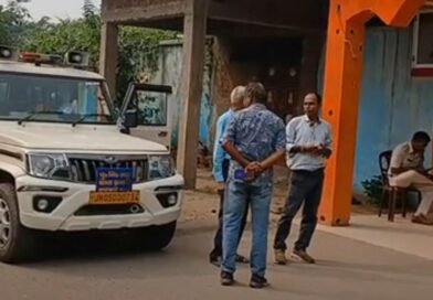बोकारो में दिनदहाड़े 21.40 लाख की लूट, बाइक सवार बदमाशों ने कैशकर्मी को गिराकर छीना रुपयों से भरा बैग