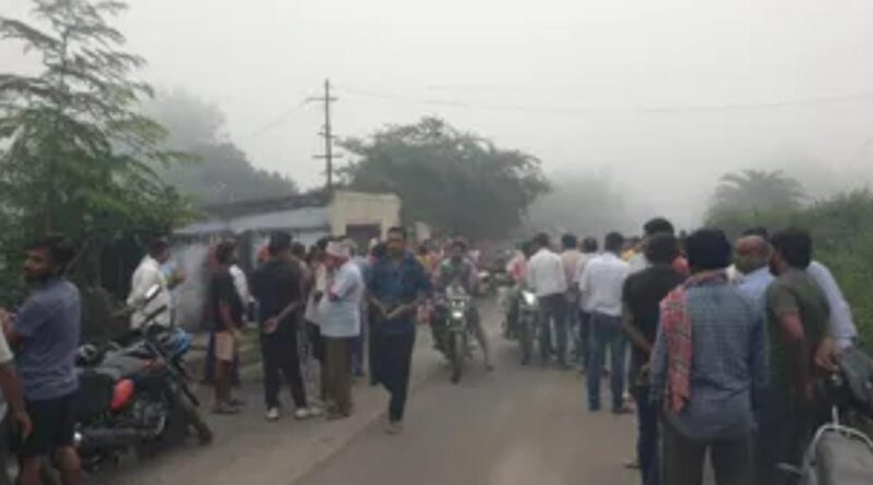 घर में घुसकर CCL कर्मी की बेरहमी से हत्या, पत्नी के हाथ-पैर बांधकर छोड़ा;दो नकाबपोशों की कहानी में उलझी गुत्थी
