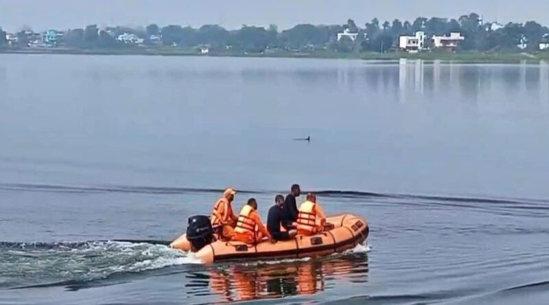 राँची के धुर्वा डैम में मिली 25 वर्षीय युवती की लाश, हादसा या आत्महत्या… जांच में जुटी पुलिस