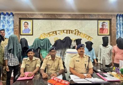 सिमडेगा में नशे के नेटवर्क पर पुलिस का बड़ा प्रहार, 11 गिरफ्तार; युवाओं को मुफ्त में ब्राउन शुगर देकर बनाया जा रहा था नशेड़ी…