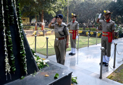 राँची में शहीद पुलिसकर्मियों को भावभीनी श्रद्धांजलि, कर्तव्य निभाते हुए 154 जवानों ने दी शहादत; पुलिस संस्मरण दिवस परेड में वीरों को किया गया नमन